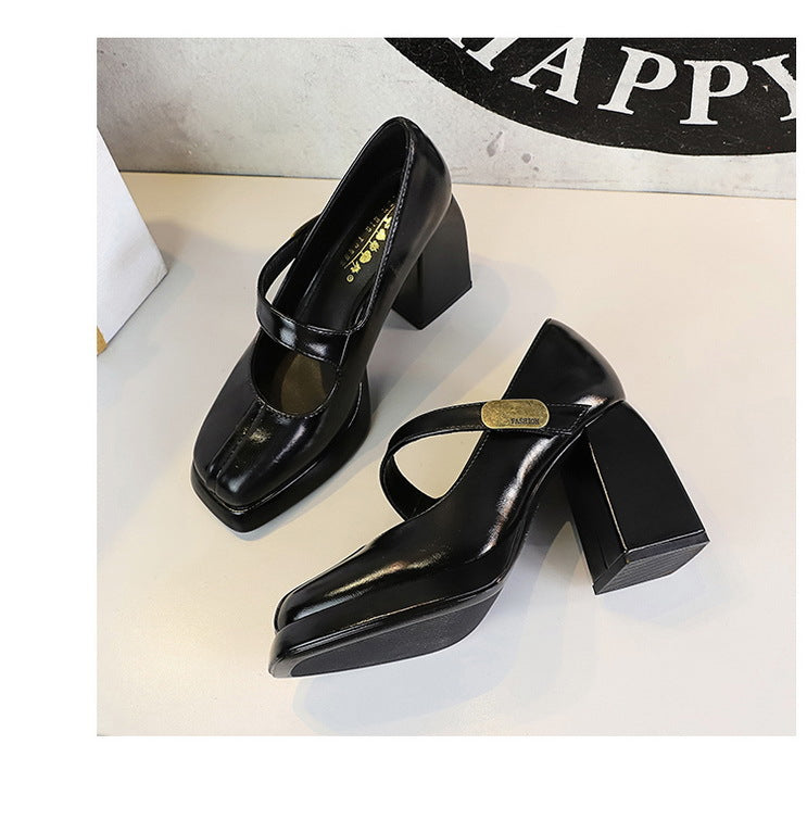 Retro Chunky Metal Buckle Platform Pumps for Women