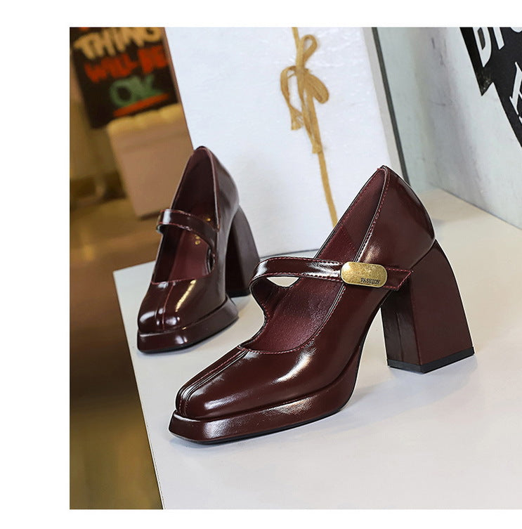 Retro Chunky Metal Buckle Platform Pumps for Women