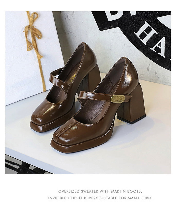 Retro Chunky Metal Buckle Platform Pumps for Women