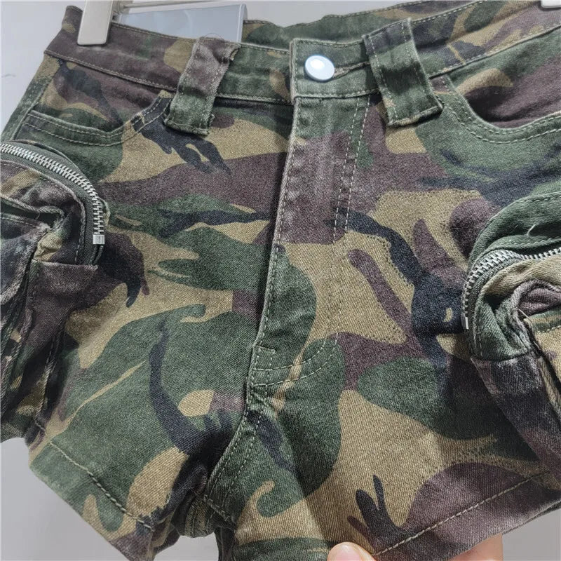 ANJY Summer New Women American Retro Streetwear Camouflage Three-dimensional Pocket Cargo Jeans Casual Trendy Denim Shorts A7672