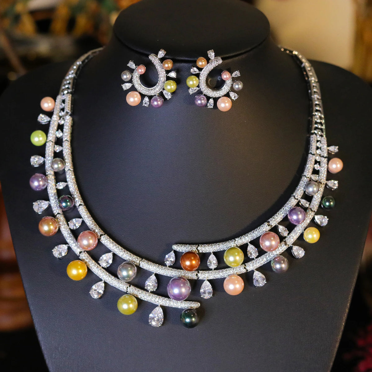 Pearl And Crystal Floral Rhinestone Jewelry Set For Women