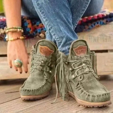 Vintage Pointed Toe Suede Western Ankle Boots With Tassels For Women