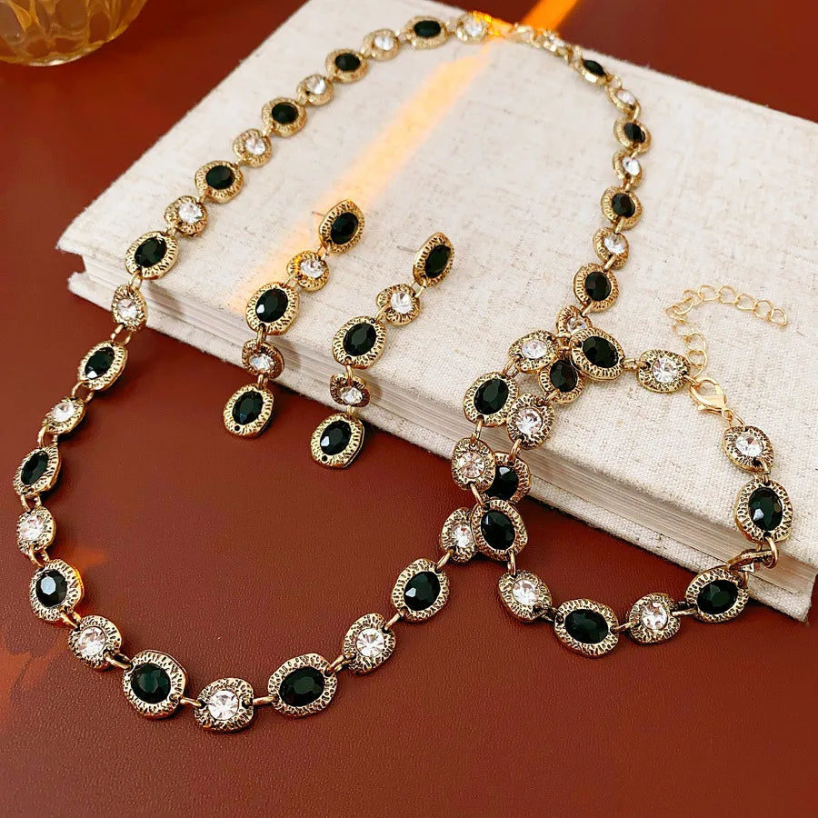 Retro Rhinestone Jewelry Set with Necklace and Earrings for Women