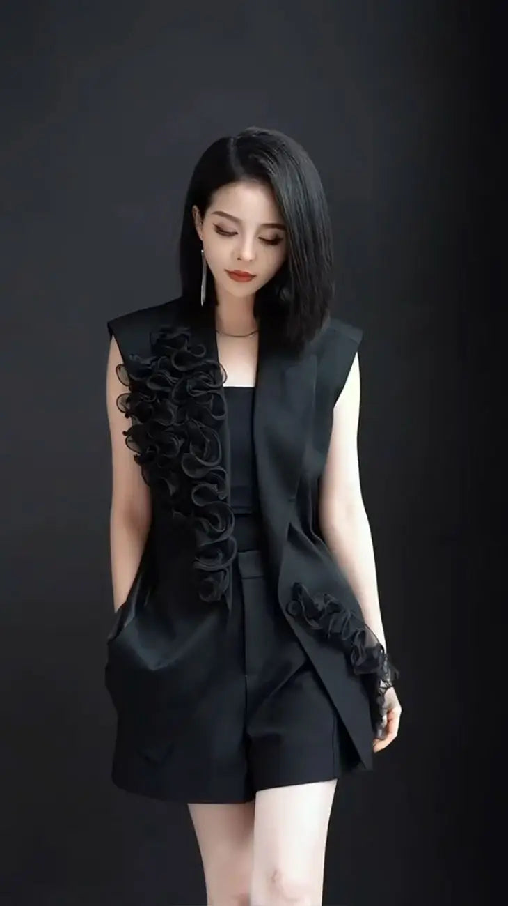 Black Floral V Neck Vest And Shorts Two Piece Set For Women