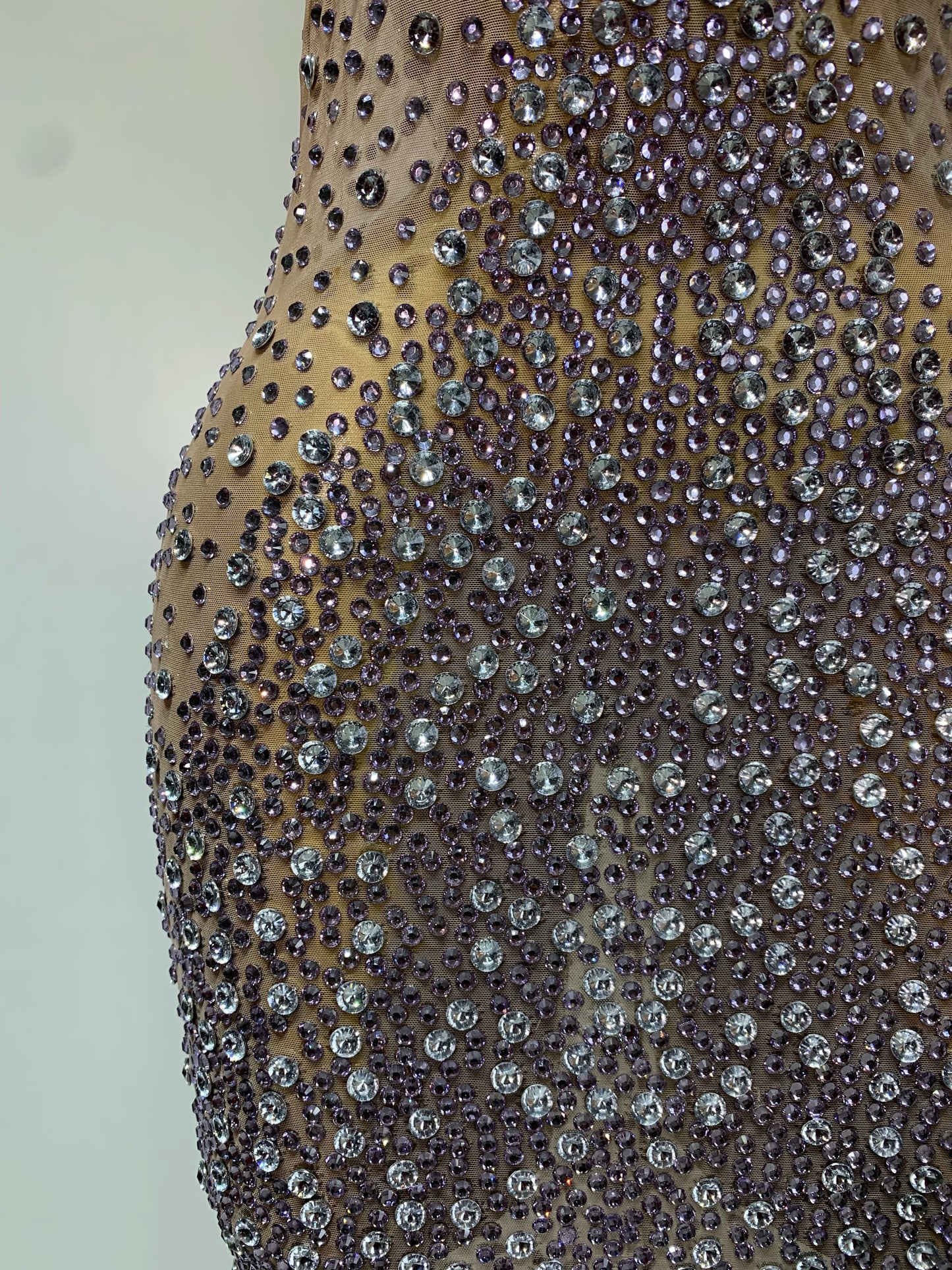 2025 New Sleeveless Mesh See Through Long Dress Sexy Backless Sparkly Rhinestone Dress Celebration Festival Evening Party Gowns