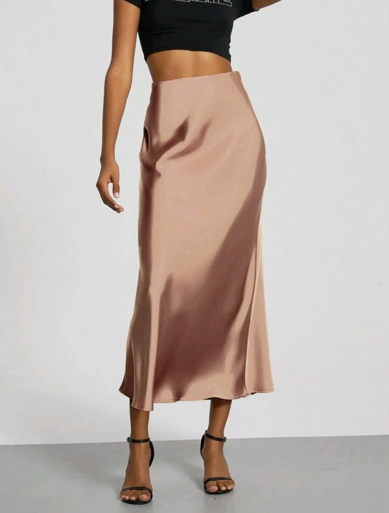 2026 Women's Elegant Silk Satin Long Skirt Slimming Drapey Wrap Bodycon Half-length Versatile European Style Fashionable