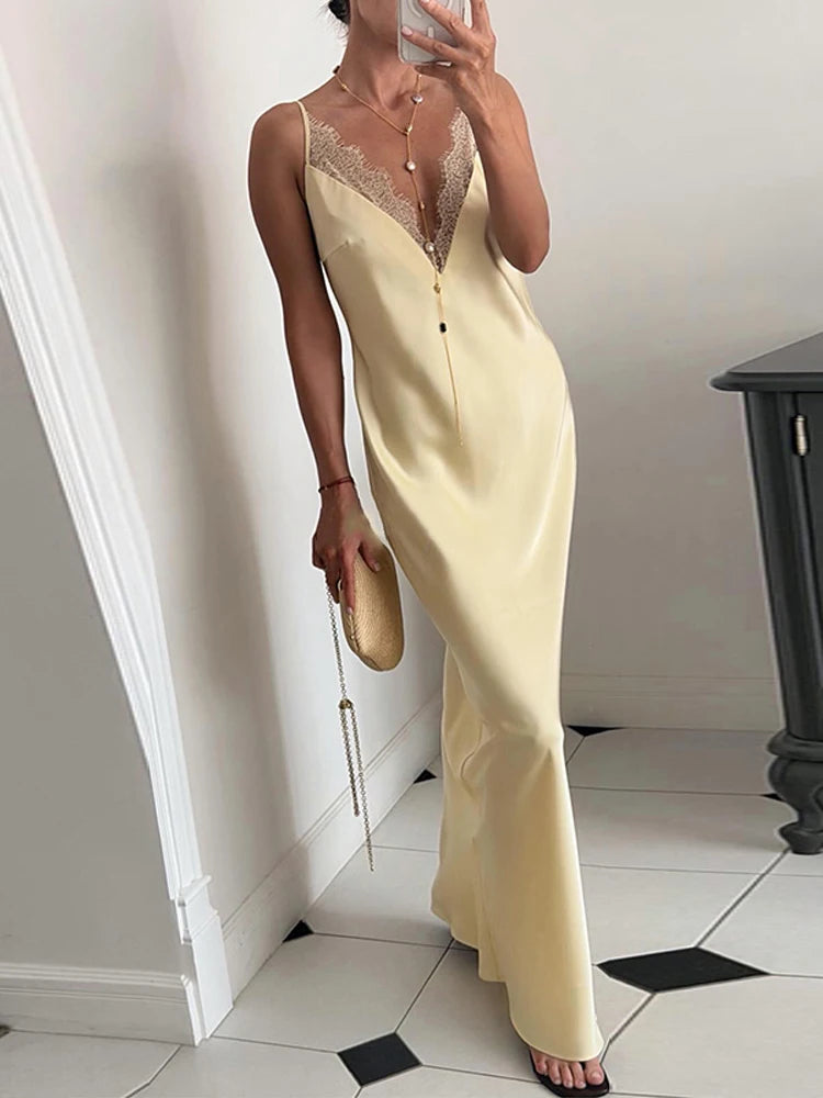 Elegant Lace V Neck Backless Maxi Evening Dress for Women