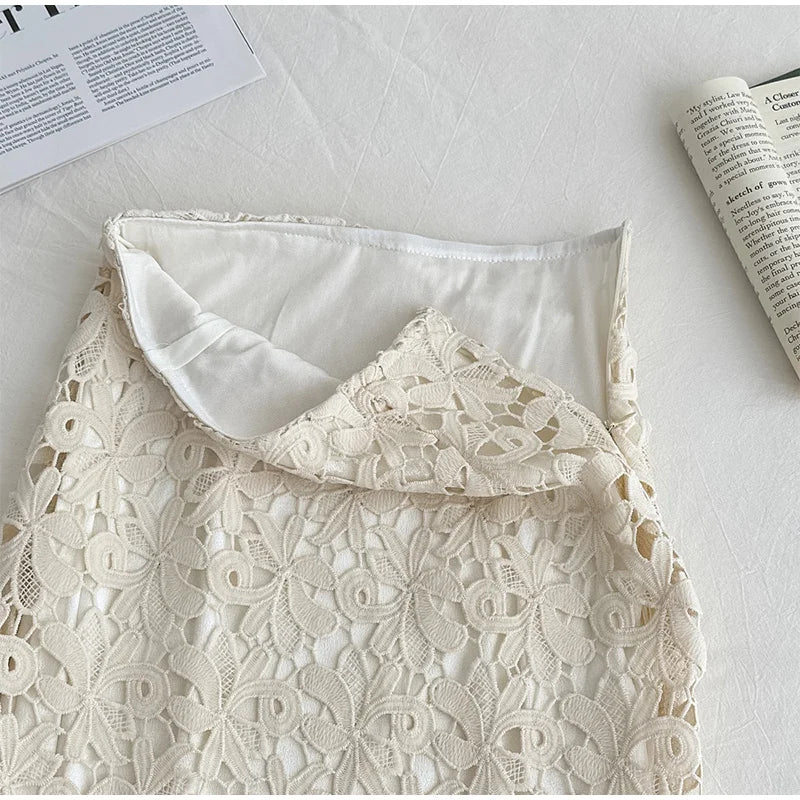 Elegant White Lace Corset Two Piece Skirt Set for Women
