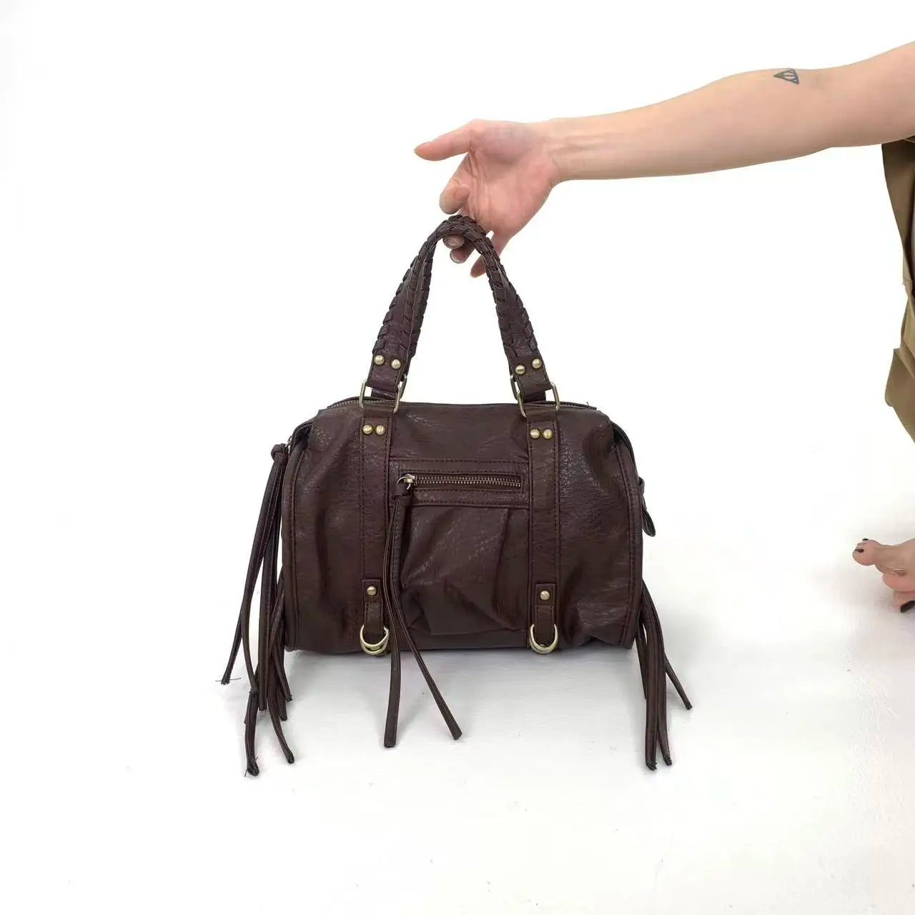 Vintage Street Style Rivet Embellished Shoulder Bag for Women