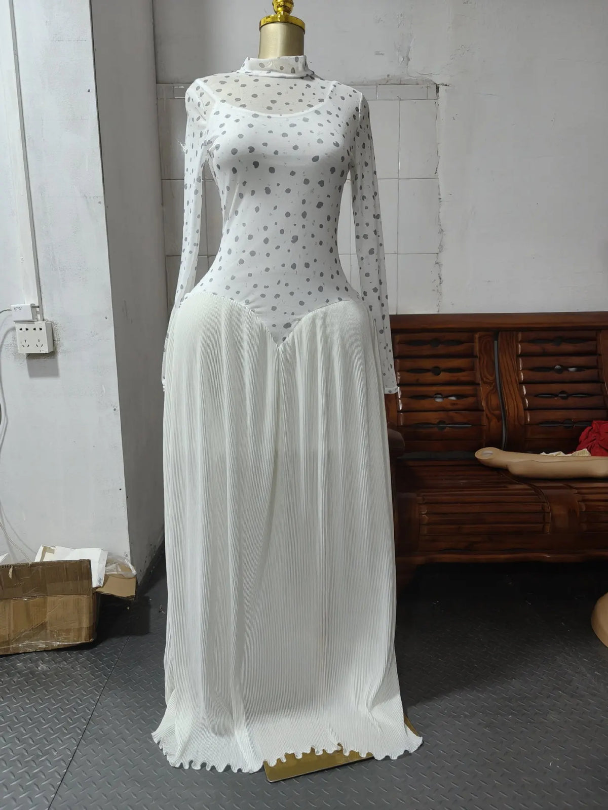 Pleated Stand Collar Maxi Dress With Long Sleeves for Women
