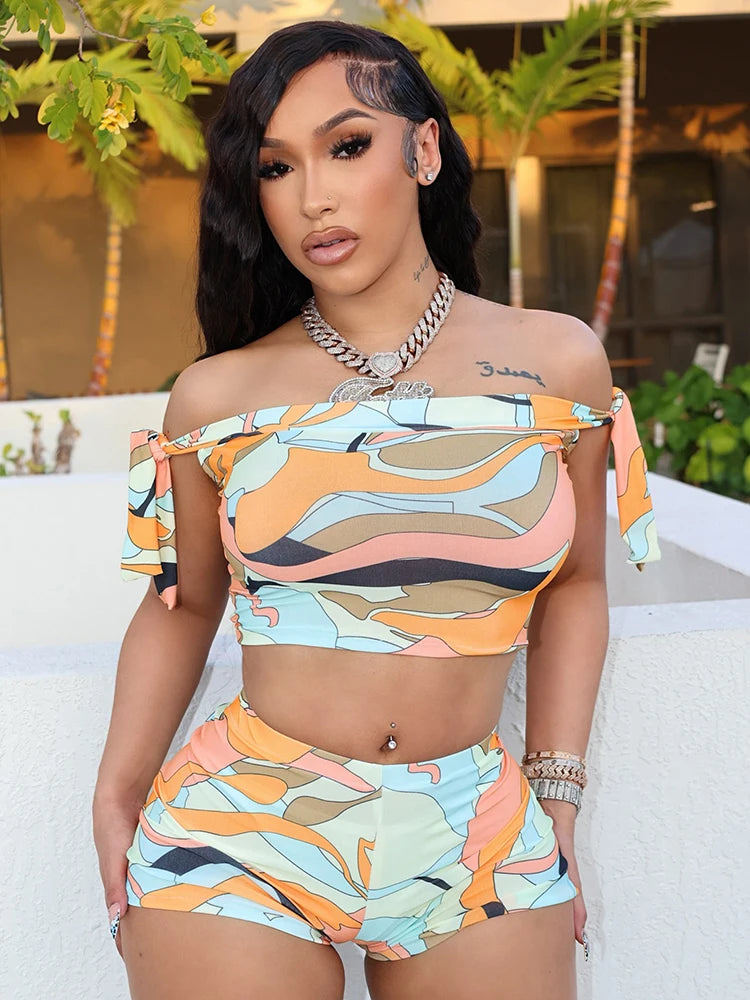 Printed Summer Off Shoulder Crop Top and Matching Shorts Two Piece Set for Women