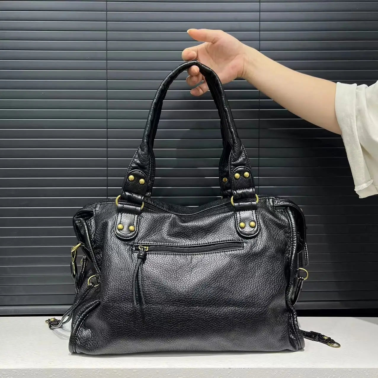 Large Capacity Retro Distressed Shoulder Crossbody Bag for Women