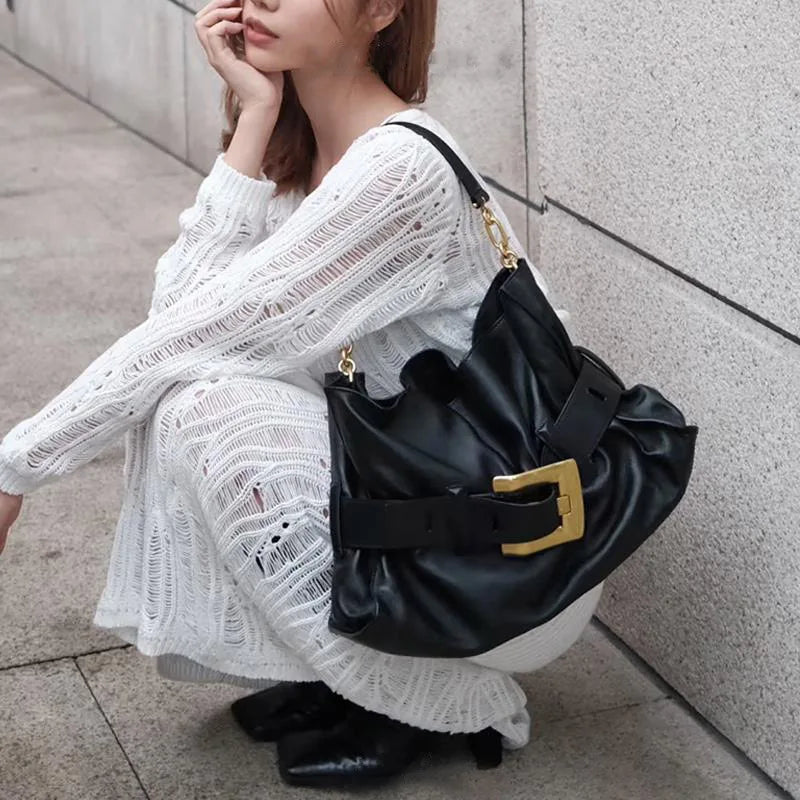 Women's Pleated Motorcycle Bag Trendy Belt Buckle Shoulder Bag Brand Design Fashion Large Capacity Texture Underarm Bag Tote Bag