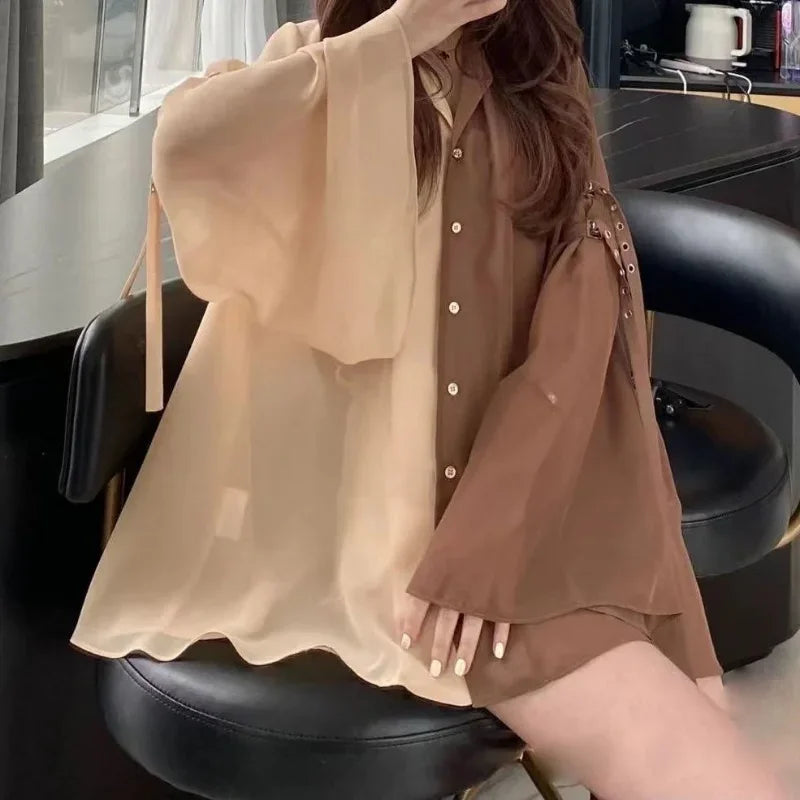Vintage Contrast V-Neck Chiffon Blouse With Flared Sleeves for Women