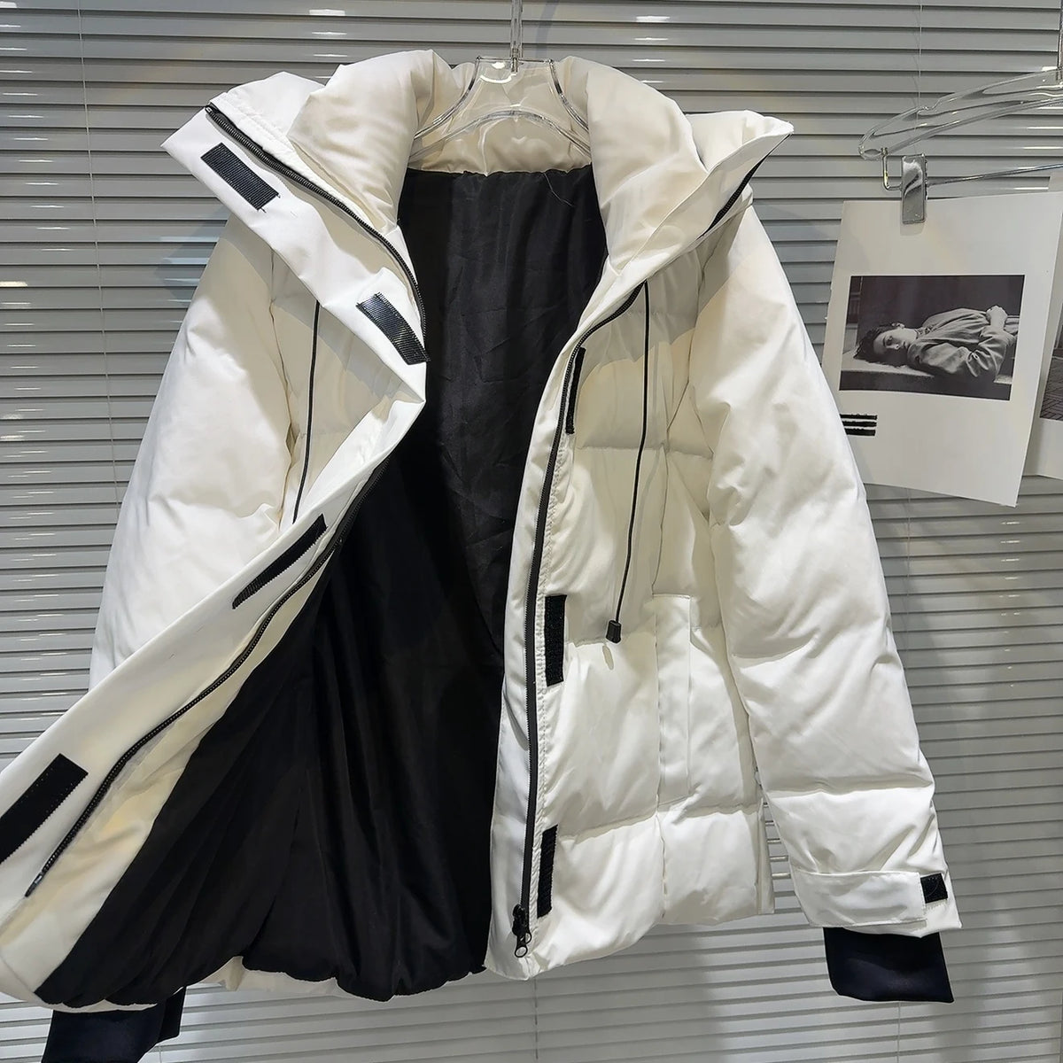 Warm Belted Hooded Winter Puffer Down Jacket for Women