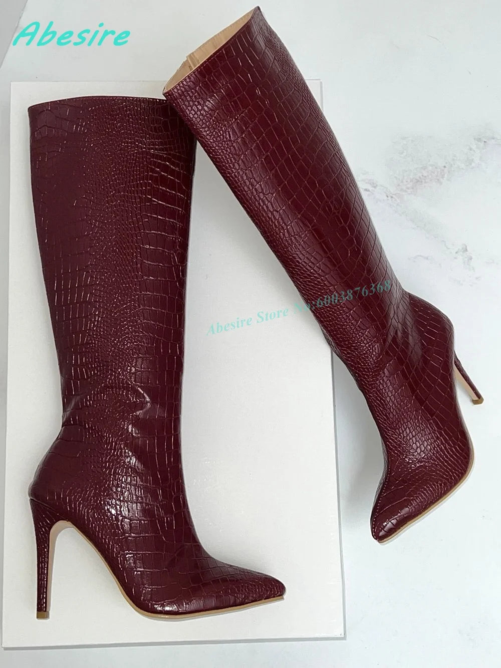 Burgundy Crocodile Pattern Knee High Boots Pointed Toe Stiletto Heel Side-Zipper Women's Boots Retro Sexy Daily Party Shoes