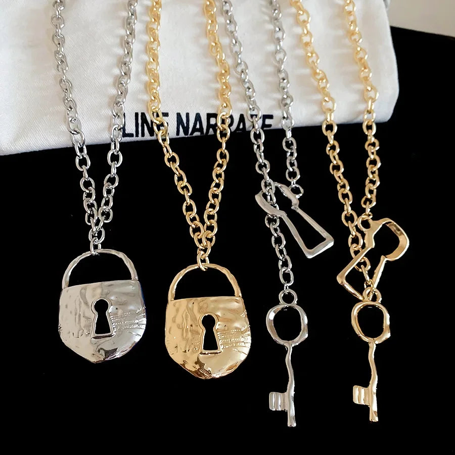 Textured Lock Pendant Necklace