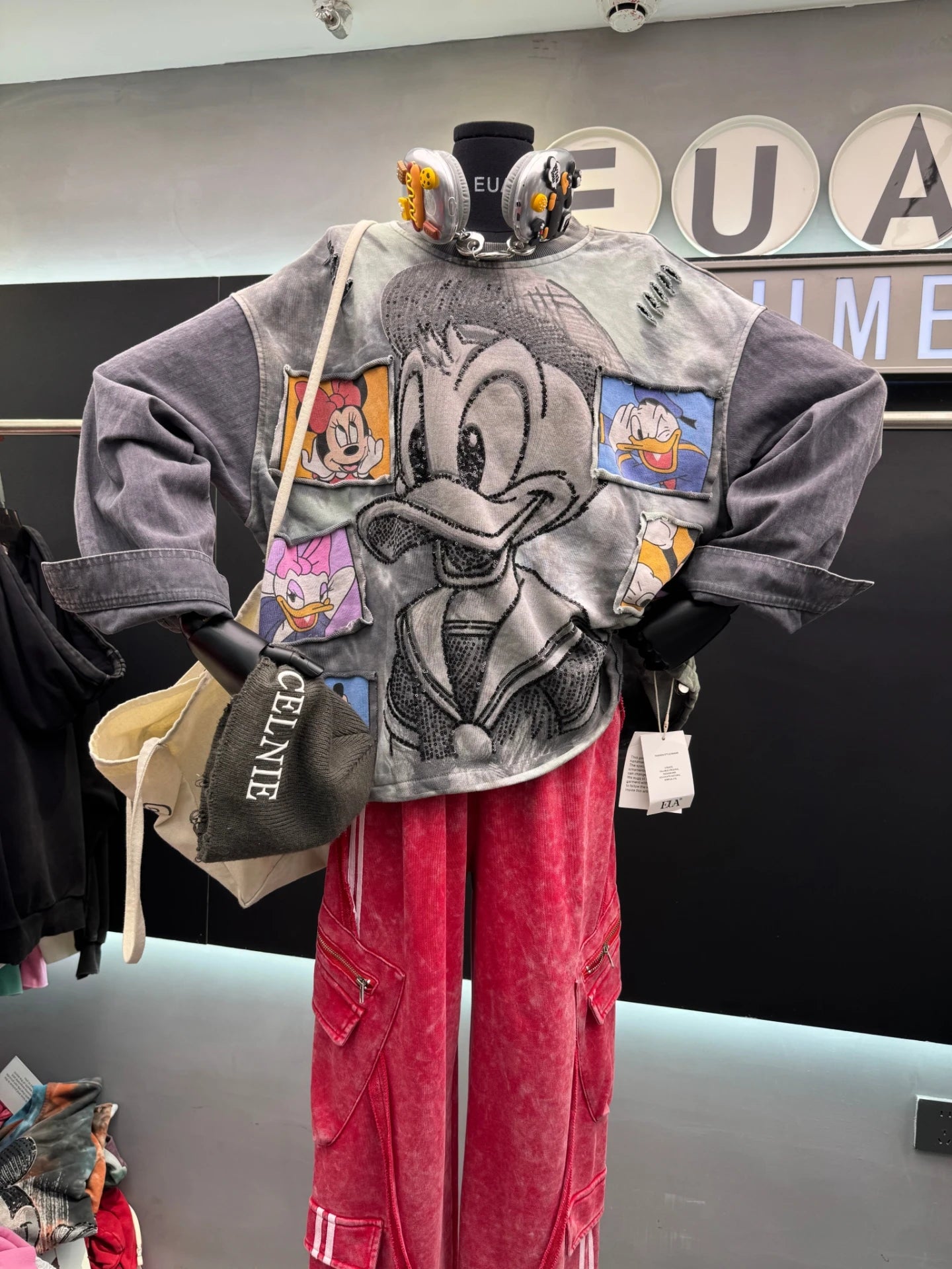 Autumn New Heavy Stitching Denim Trendy Brand Cartoon Duck Gradient Color Round Neck Fashion Pullover Sweatshirt for Women