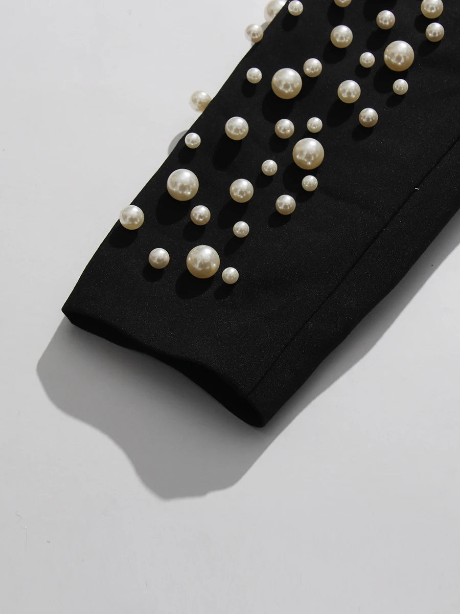 TWOTWINSTYLE Sexy Two Piece Sets For Women V Neck Long Sleeve Spliced Pearl Top High Waist Shorts Chic Set Female New KSE549891