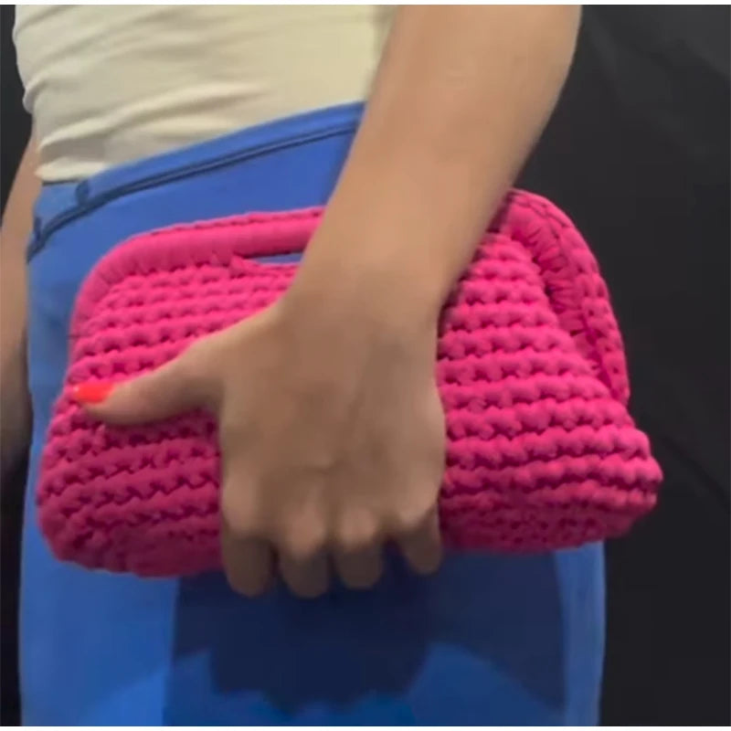 Fashion High-end Clutch Bag Hand-crocheted Clip Bag Simple Versatile Chain Cloud Bag New Leisure Travel Women's Underarm Bag