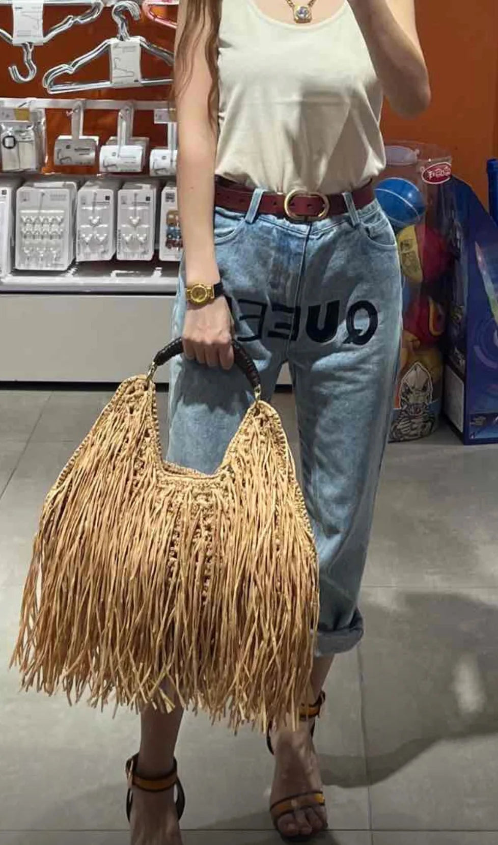 Hollow Out Tote Bags For Women Luxury Designer Handbag Purse New Weave Large Capacity Tassel Shoulder Straw Beach Bag