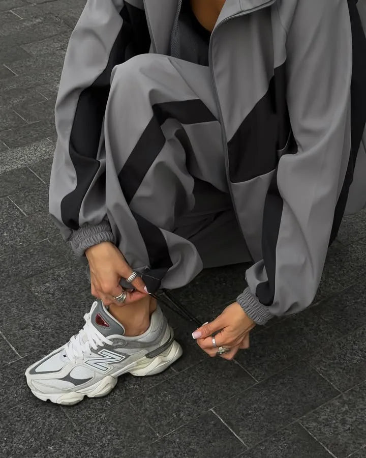 Casual Contrast Color Zipper Tracksuit Set for Women