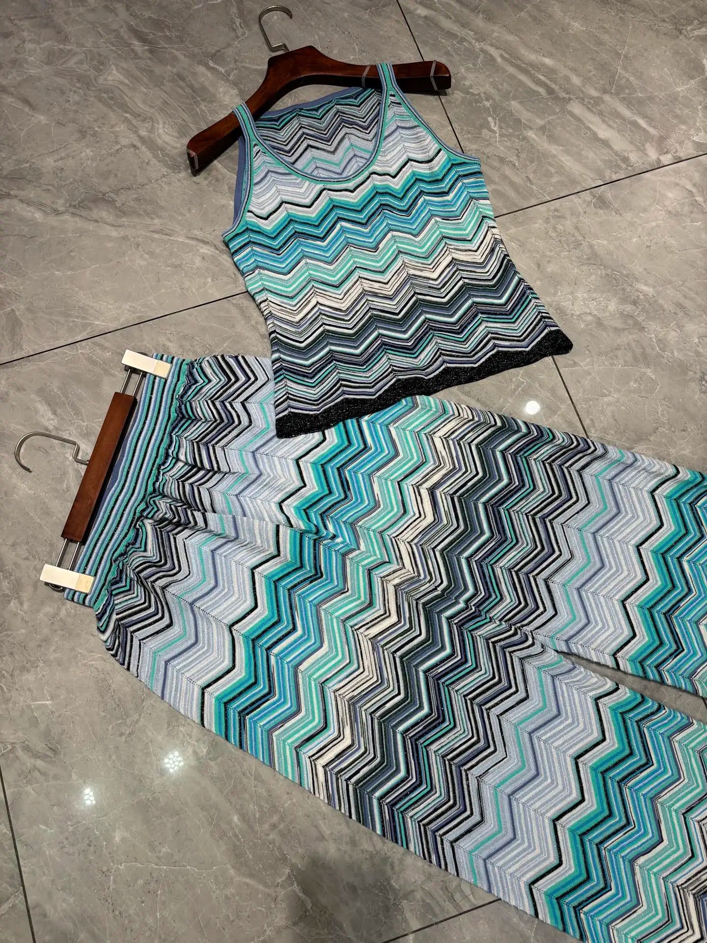 Blue Chevron Knit Sleeveless Top and Wide Leg Pants Set for Women