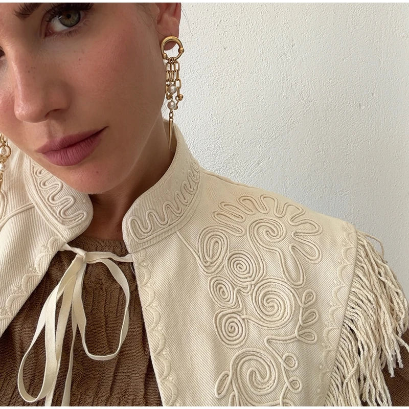 Soft Elegant Tassel Embroidered Polyester Square Shawl for Women
