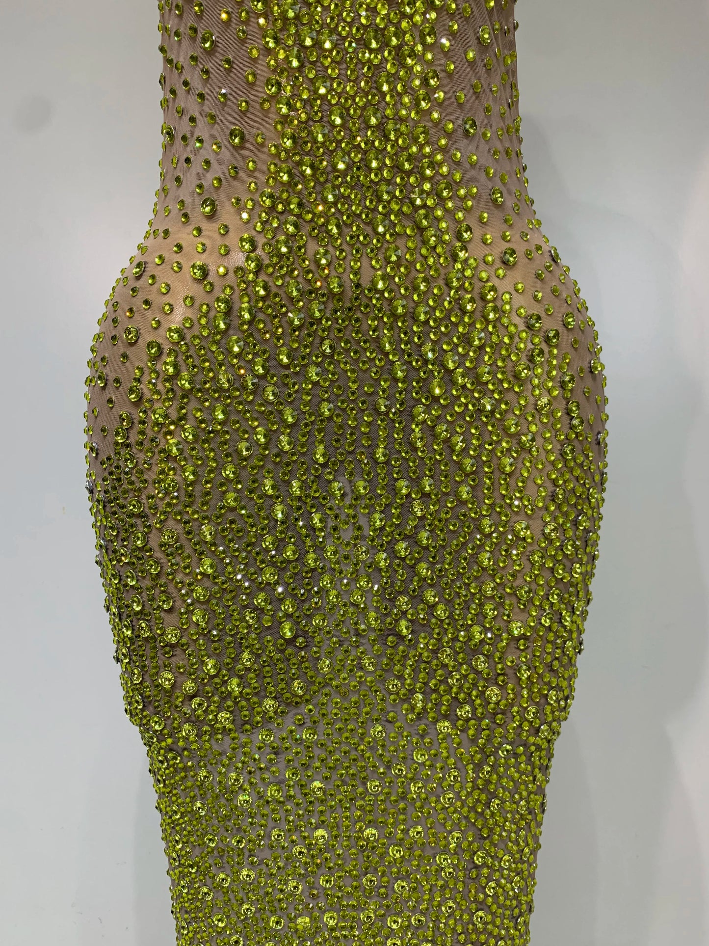 2025 New Sleeveless Mesh See Through Long Dress Sexy Backless Sparkly Rhinestone Dress Celebration Festival Evening Party Gowns