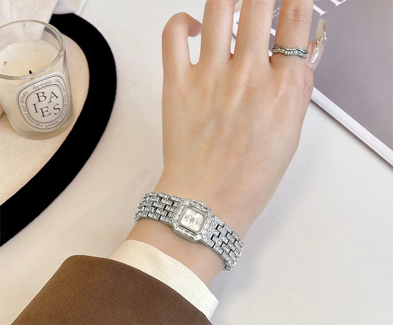Square Quartz Wristwatch for Women