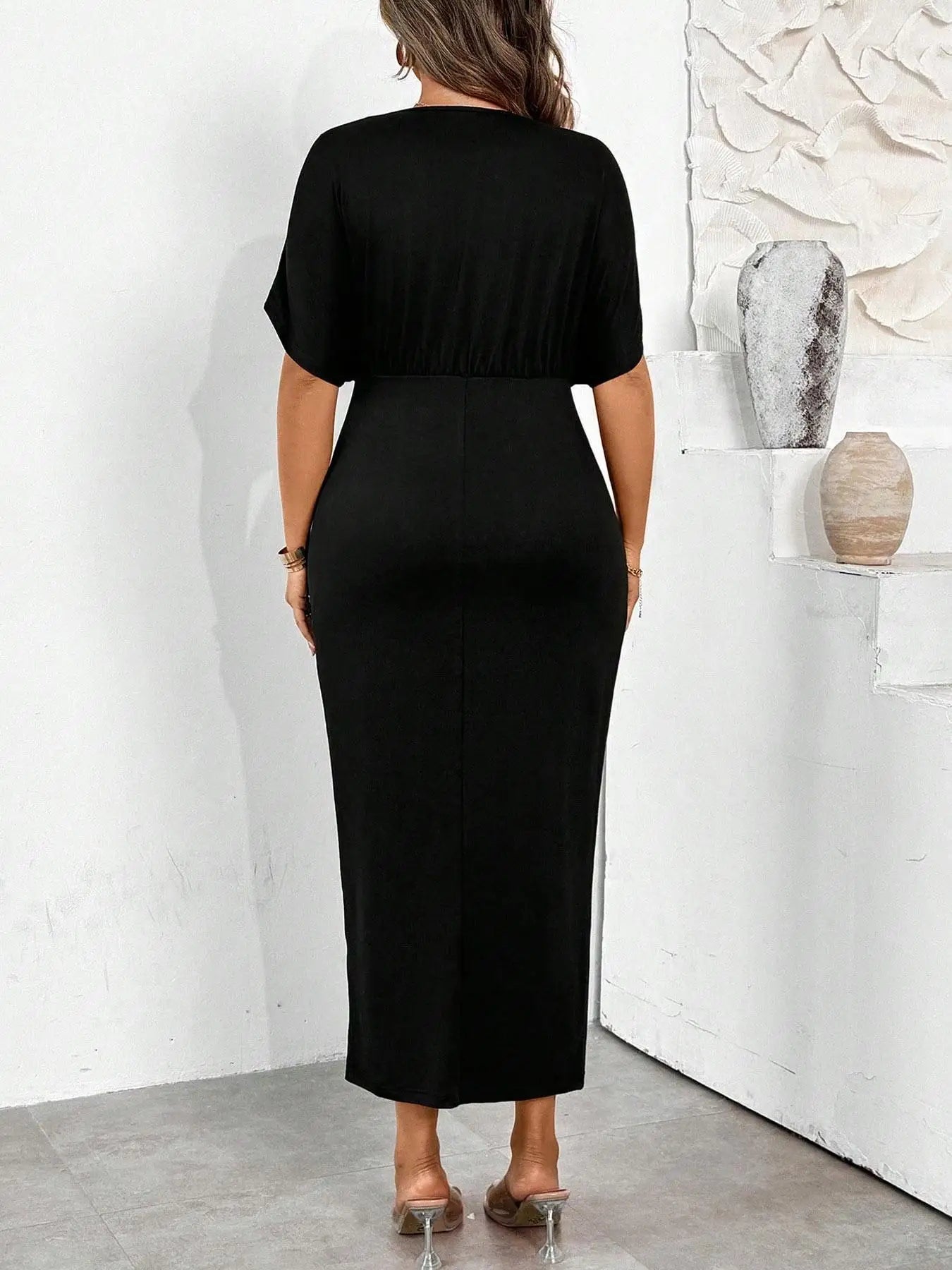 【Plus Size】 Women's V Neck Dress, Elegant Fashion Casual Dress for Daily Outdoor Wear, Women Plus Clothing for Summer