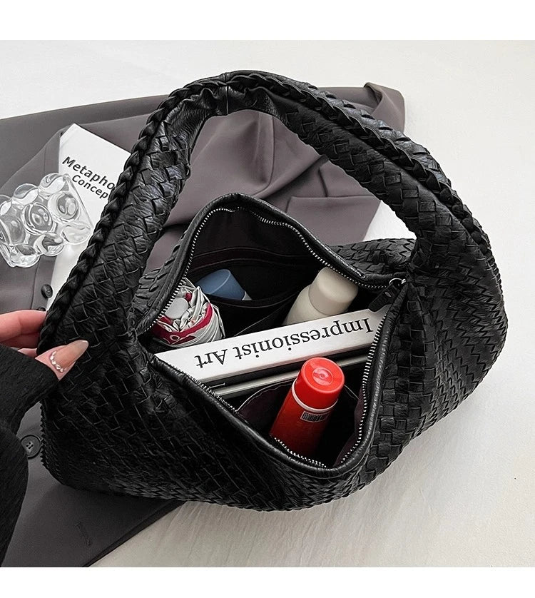 Designer Brand Hand Carry Large Capacity Women's New Fashion Dumpling Bag Casual Shoulder Bags for Women Hot Selling