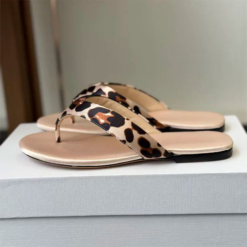 Comfortable Polka Dot Summer Flat Slippers for Women