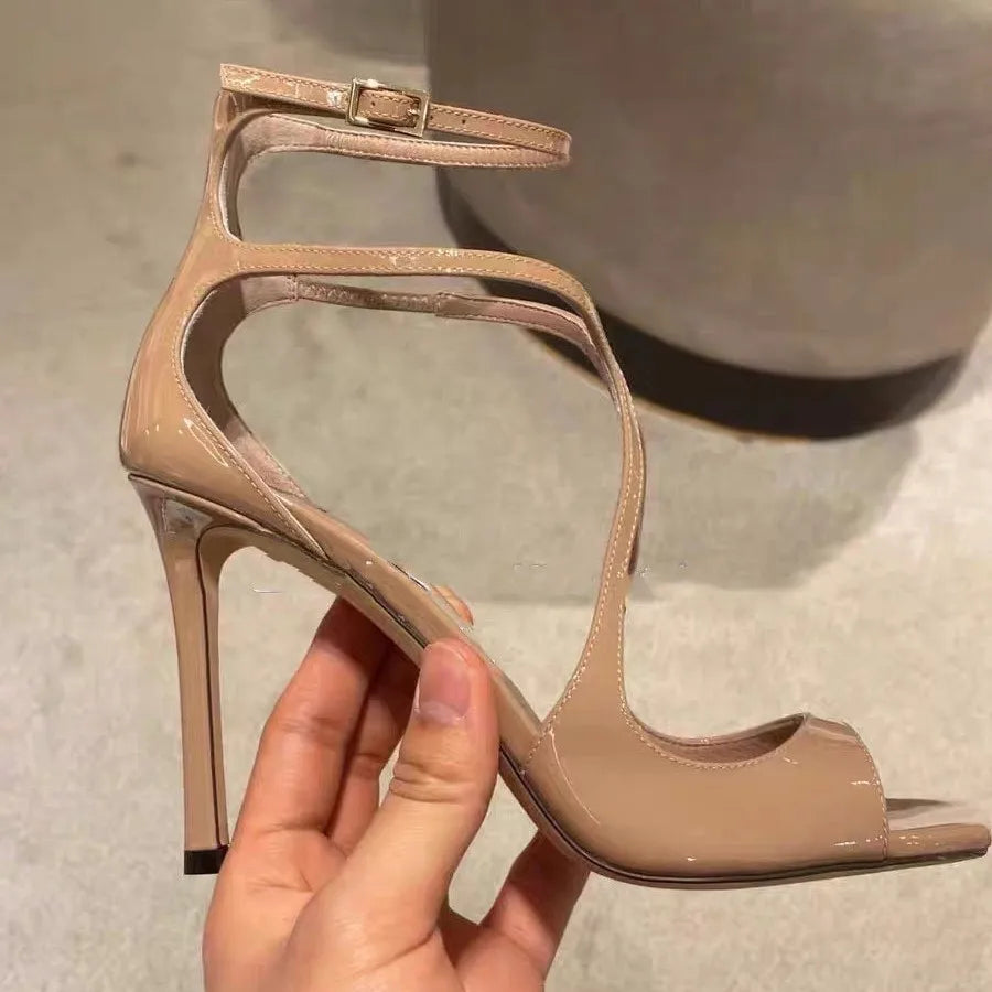 Cross Strap Roman Style Low Heel Sandals For Women