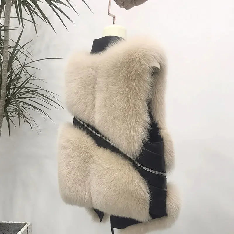 Women's Vest Short Coat Slim Fit Fashionable Young Style, Versatile for Autumn and Winter, 2024 Splicing Imitation Fur Jacket