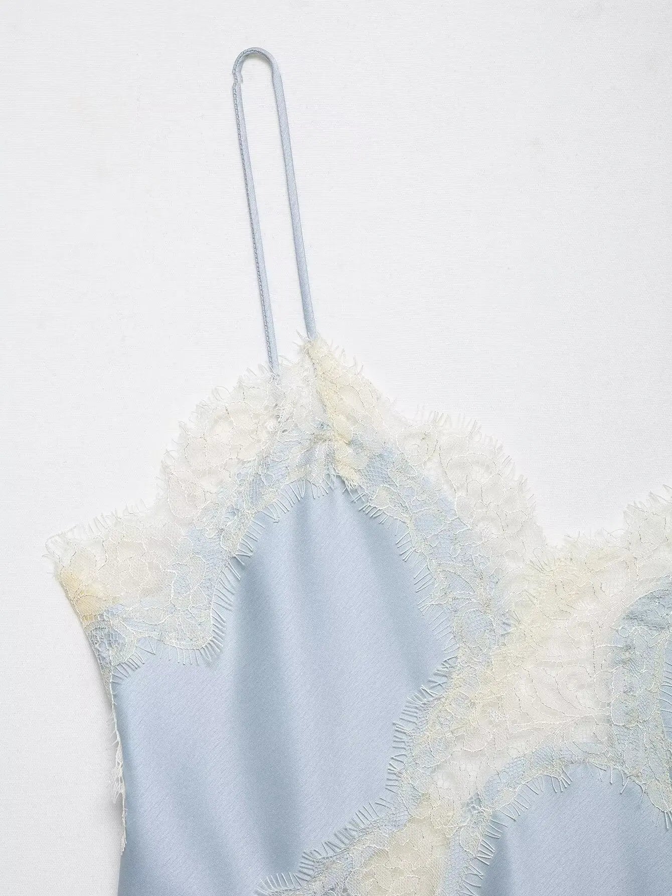 Elegant Lace Backless Asymmetrical Sleeveless Camisole for Women