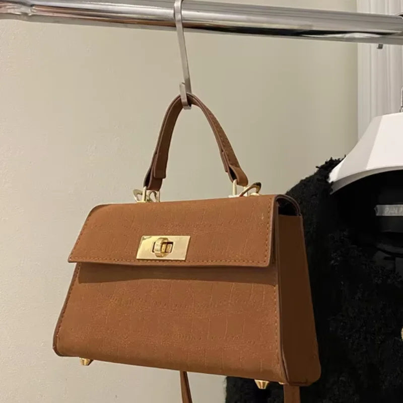 Luxury Fashion Small Square Bag Brand Design Advanced Leather Lock Simple Commuting Solid Color Texture Handbag Messenger Bag