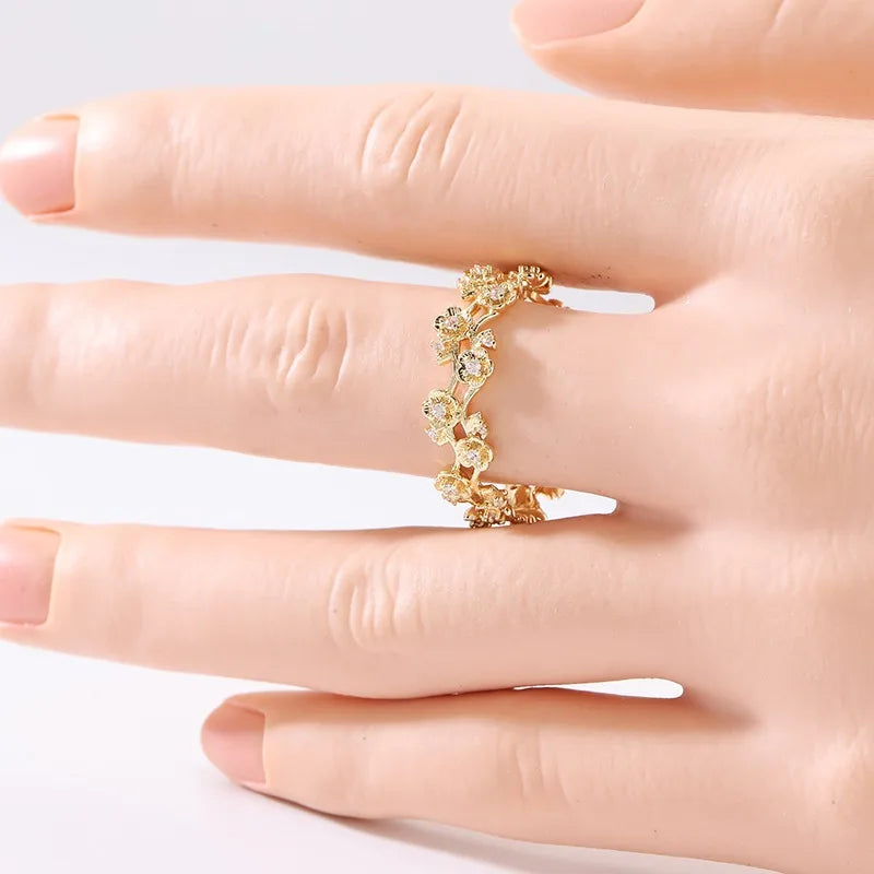 White CZ Flower Cocktail Ring With Gold Tone