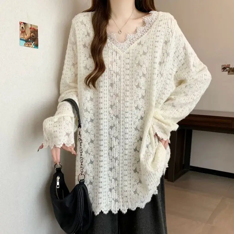 Loose V Neck Lace Patchwork Long Sleeve Tshirt For Women