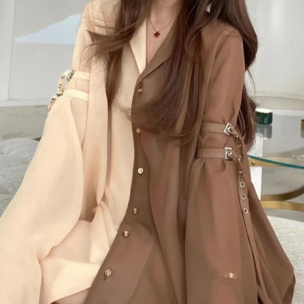 Vintage Contrast V-Neck Chiffon Blouse With Flared Sleeves for Women