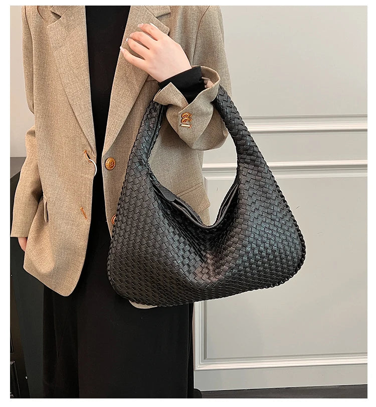 Designer Brand Hand Carry Large Capacity Women's New Fashion Dumpling Bag Casual Shoulder Bags for Women Hot Selling
