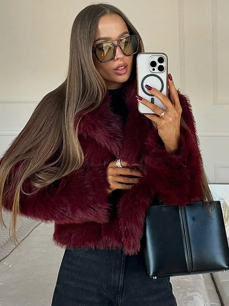 Burgundy Faux Fur Coat Vintage Long Sleeve Furry Warm Jacket Casual Fashion Women Coats 2025 Autumn High Street Lady Outerwear