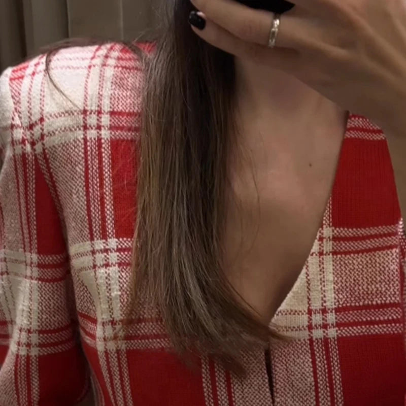 Elegant Plaid Long Sleeve V-Neck Single Breasted Jacket for Women