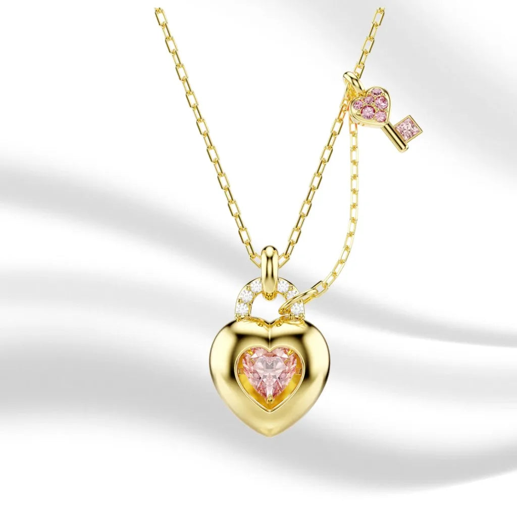 Elegant Gold-Plated Mixed-Cut Crystal Pendant Necklace for Women