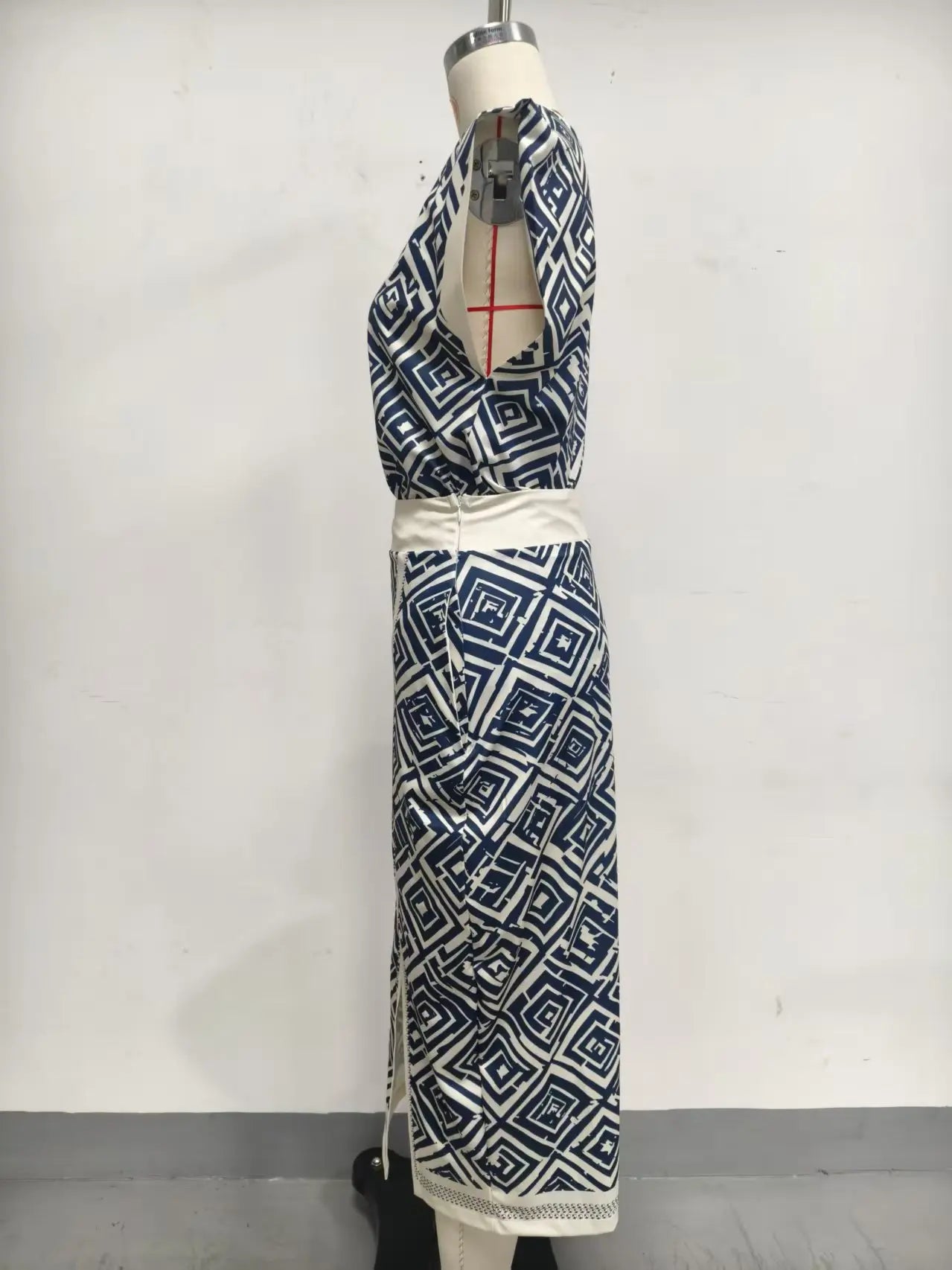Elegant Print Sleeveless Vest Two Piece Skirt Set for Women