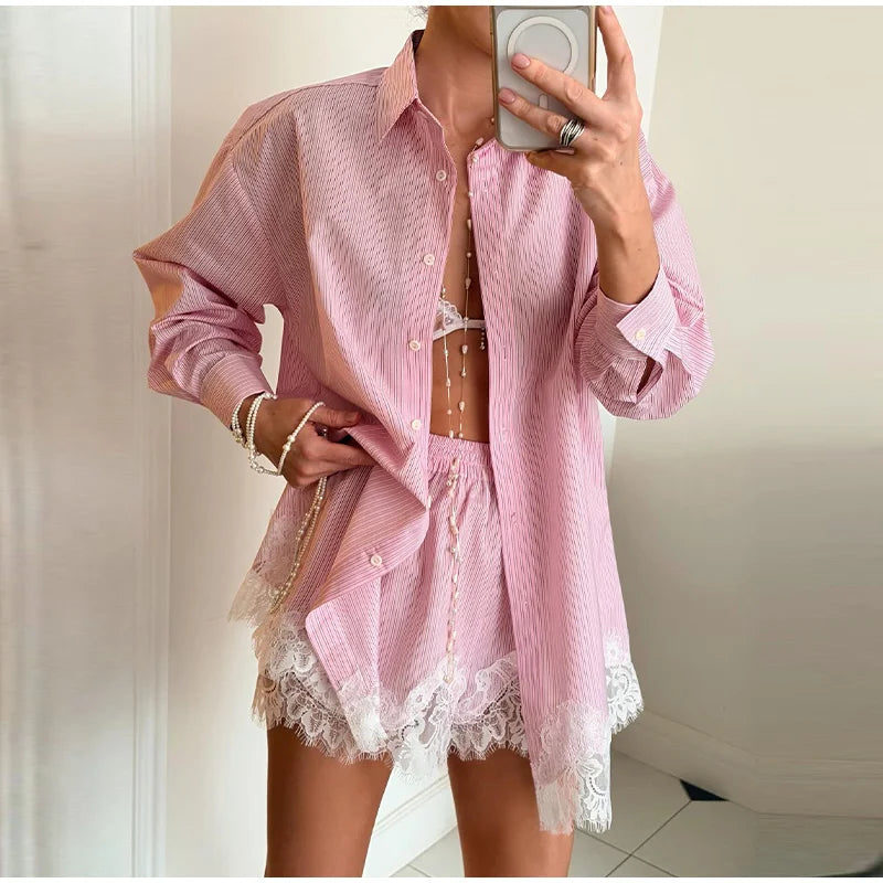 Casual Loose Fit Lace Patchwork Shorts Outfit For Women