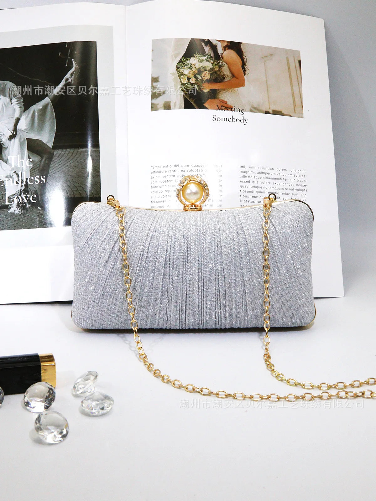 Elegant Pleated Chain Clutch Evening Bag for Women