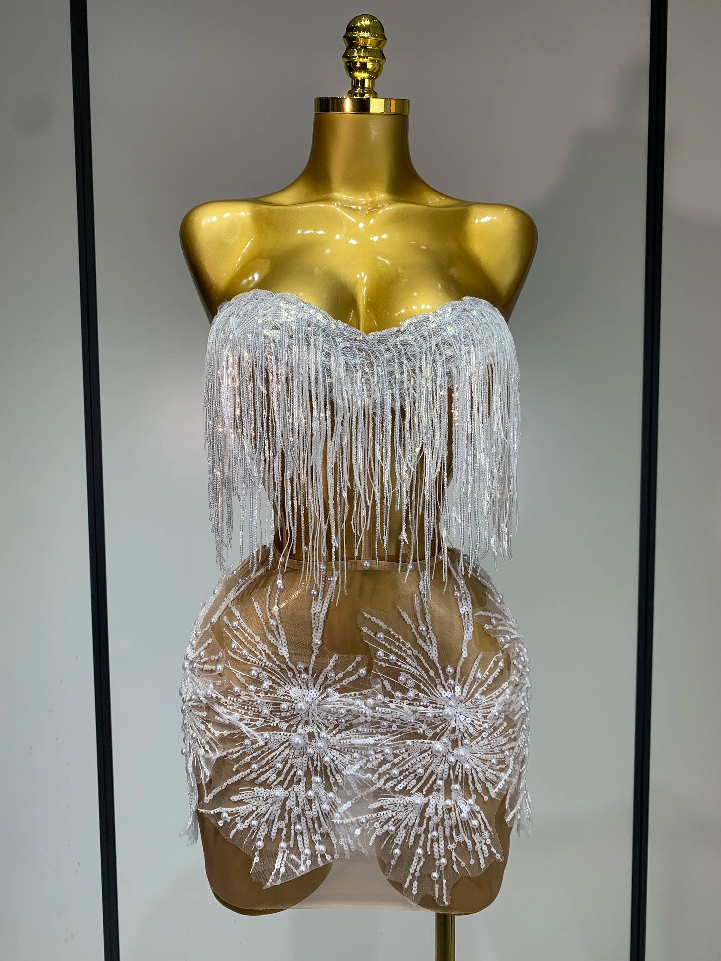 Women Sexy Mesh See Through Pearl Lace Party Mini Dress Celebrate Birthday Photo Shoot Wear Performance Stage Costume