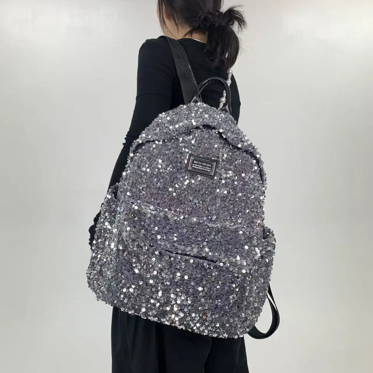 New Women's Sequined Backpack Luxury Brand Sequined Shiny Women's Backpack Large Capacity Fashionable Leisure Travel Backpack