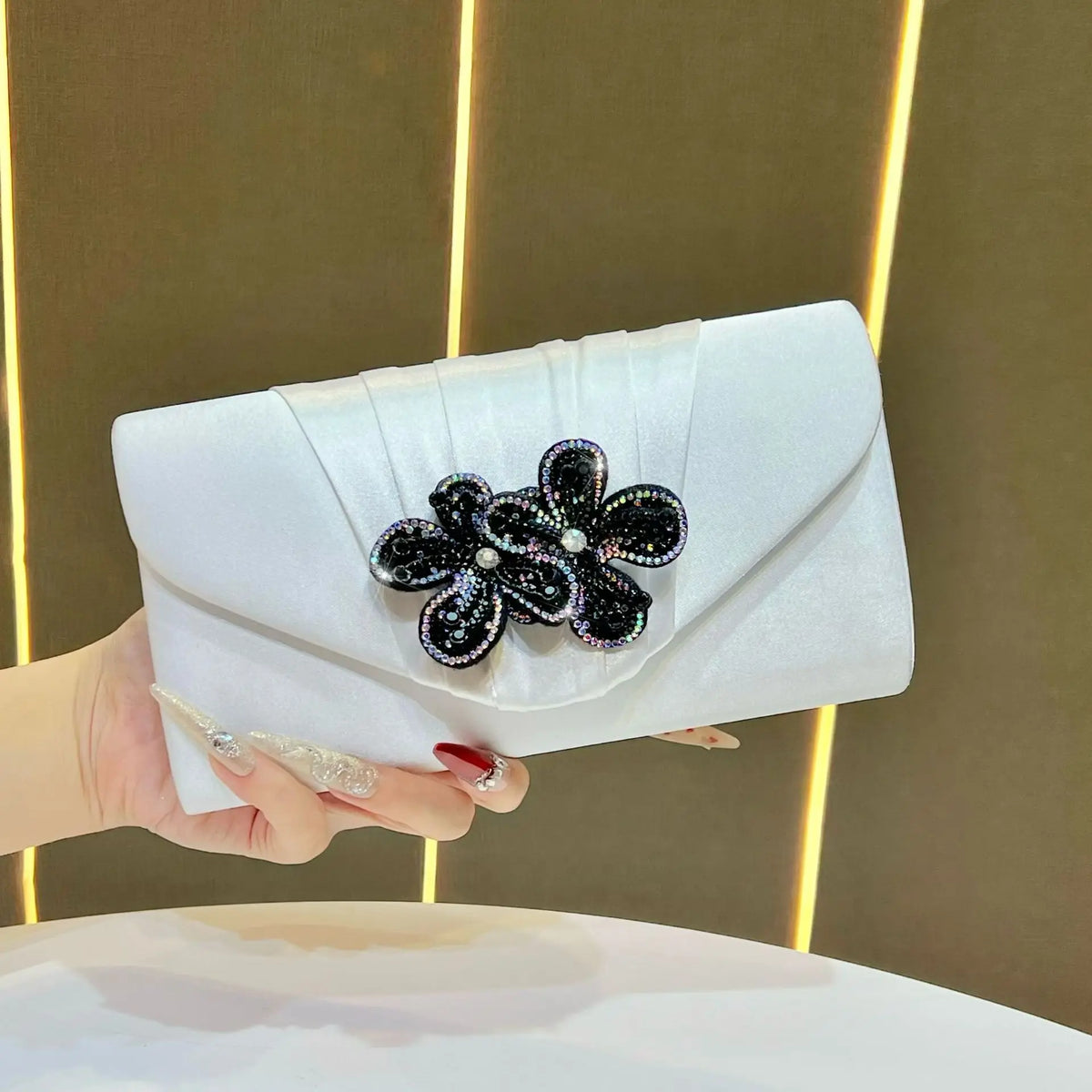 Elegant Satin Diamond Clutch Crossbody Bag for Women